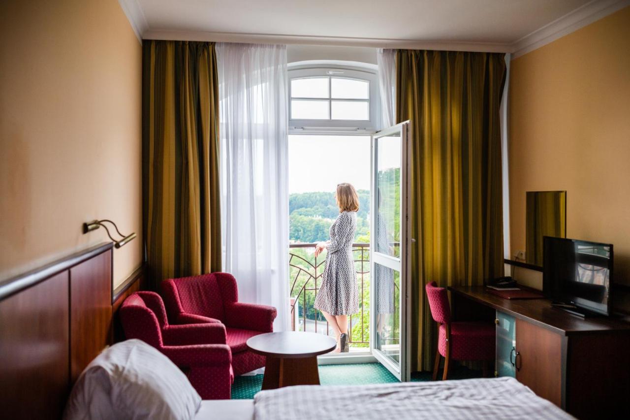 Royal Marianske Lazne Hotel Exterior foto